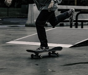 开云体育中国-奥亚尔萨瓦尔，在北美暗夜，为巴斯克正名