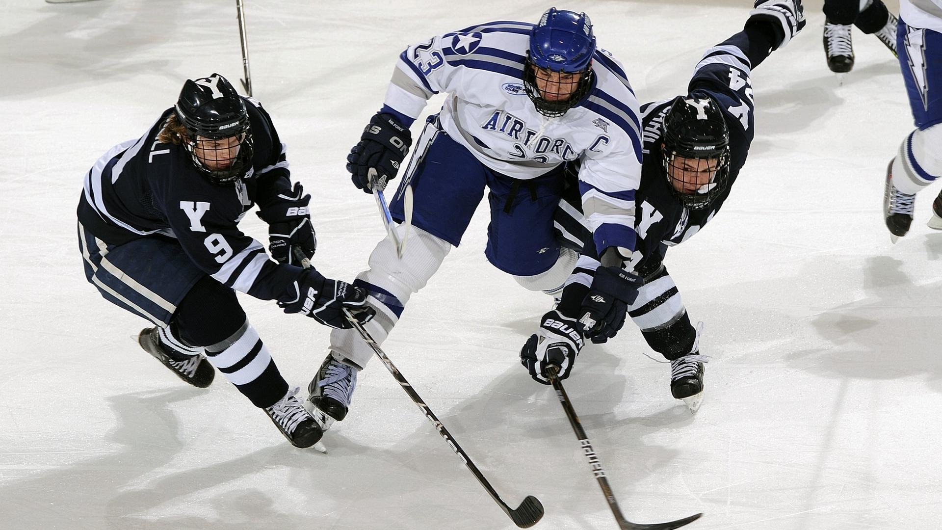 东决关键战之夜，卡拉斯科打出生涯之夜，当平凡肉身撞碎命运高墙
